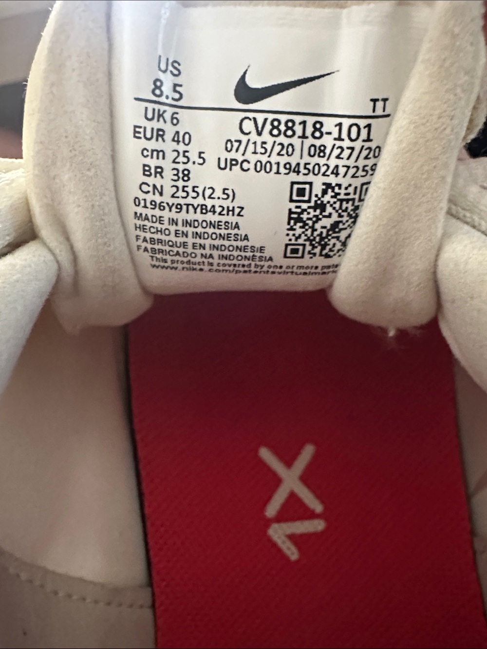 Nike air max 270 react summit White Sneakers with siren red accents - Picture 9 of 9